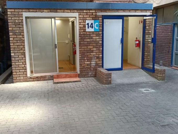 Commercial to Rent in Silverton - Property to rent - MR677511