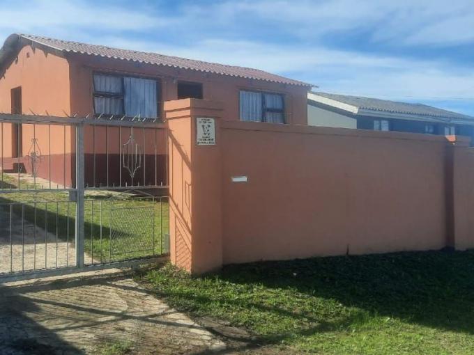2 Bedroom House for Sale For Sale in Mdantsane - MR677519