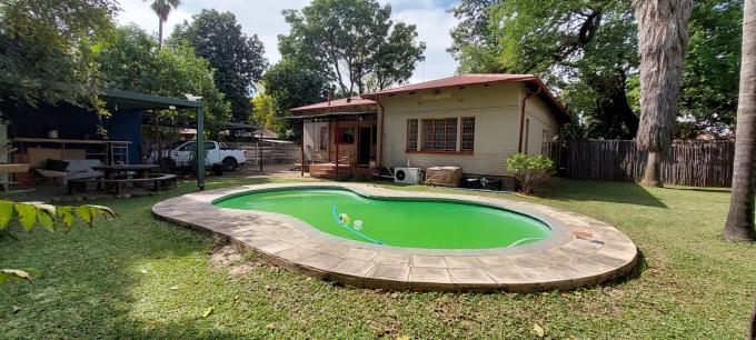 4 Bedroom House for Sale For Sale in Eloffsdal - MR677526