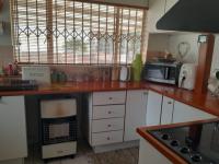  of property in Suideroord