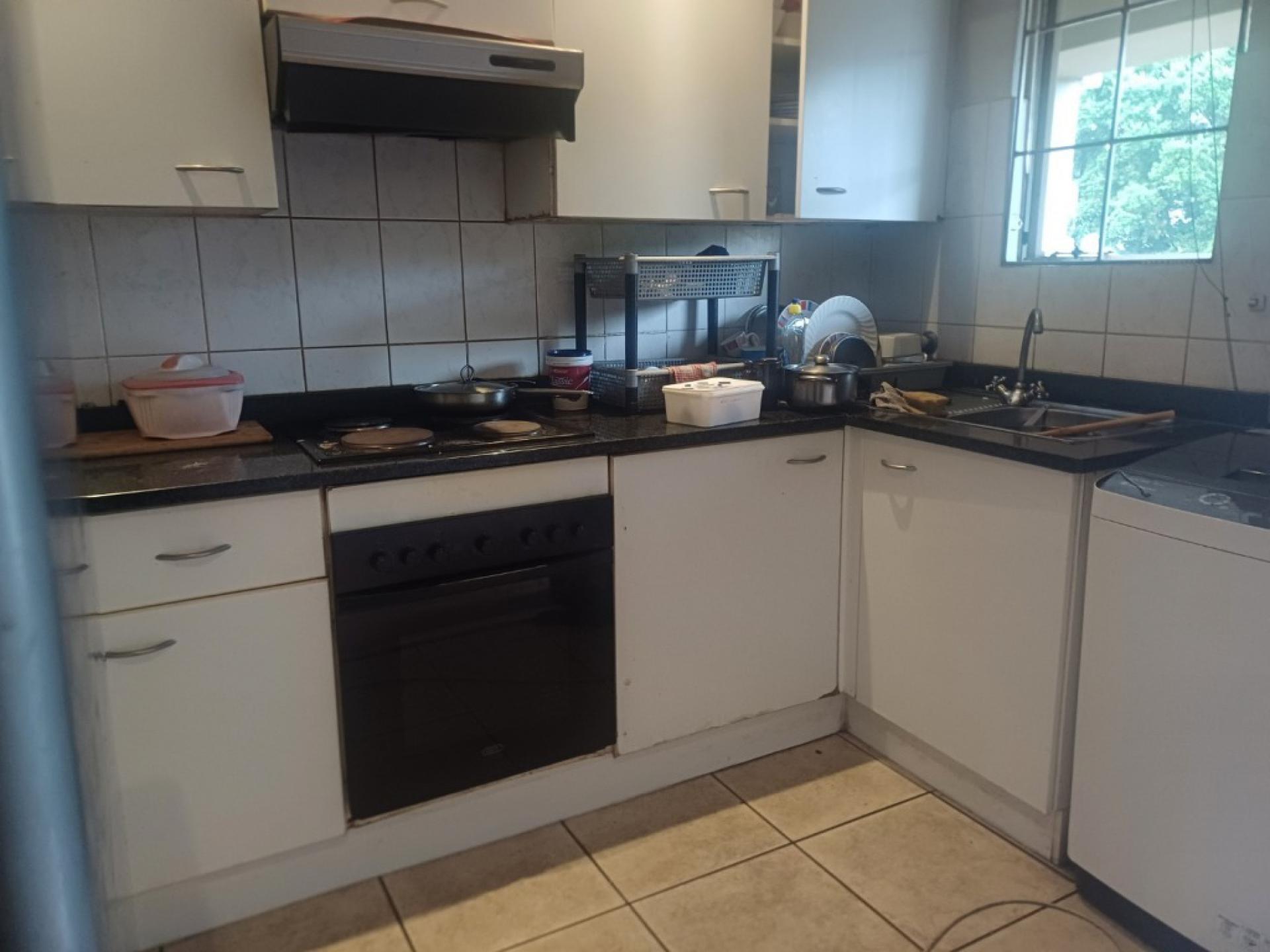  of property in Oakdene