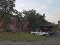  of property in Geelhoutpark