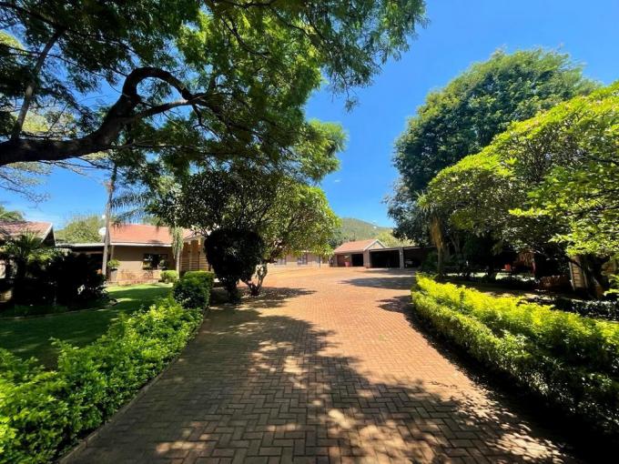 Smallholding for Sale For Sale in Waterkloof (Rustenburg) - MR677610