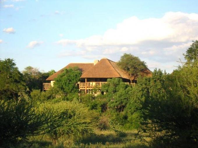 4 Bedroom House for Sale For Sale in Hoedspruit - MR677619