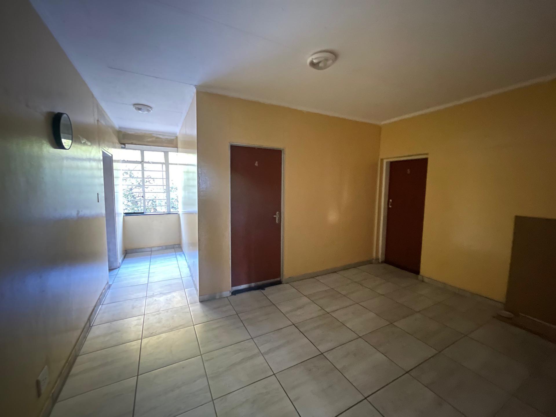  of property in Arcadia