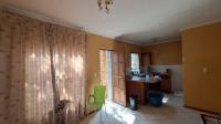 Lounges - 20 square meters of property in Honey Park