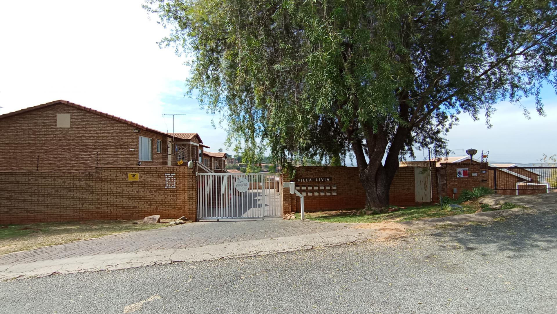 Front View of property in Ridgeway