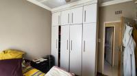 Bed Room 1 - 12 square meters of property in Raceview