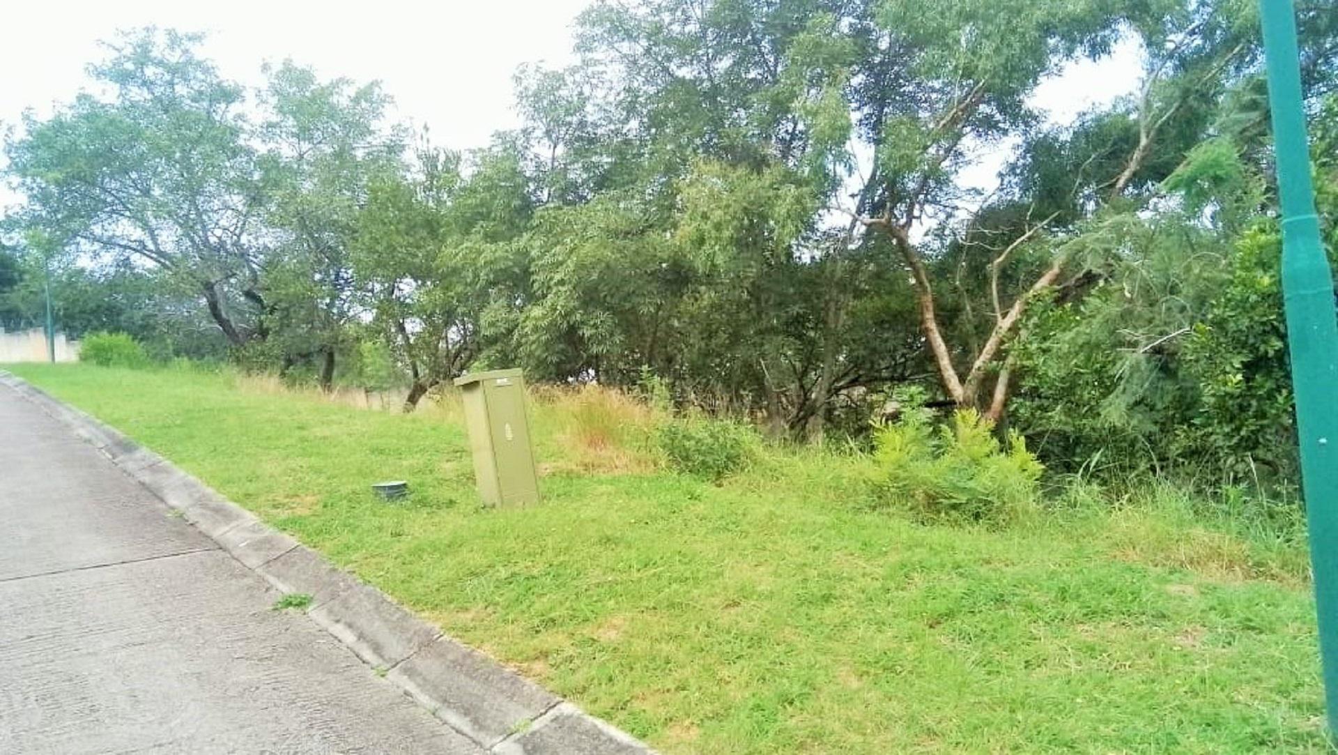 Spaces of property in Drum Rock