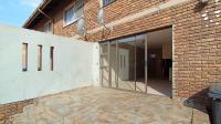 Front View - 12 square meters of property in Silverton