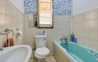 of property in South Hills