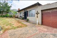  of property in South Hills