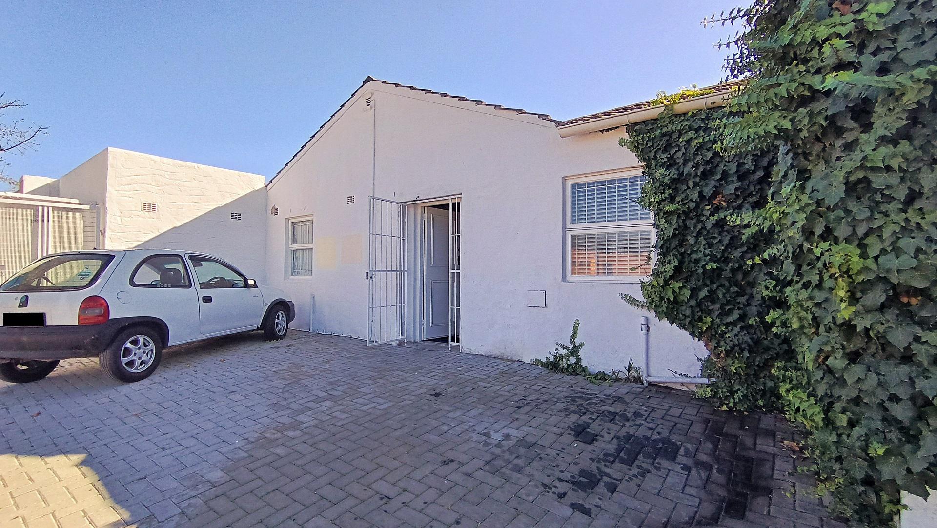 Front View of property in Northpine