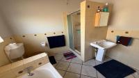 Bathroom 1 of property in Kimberley
