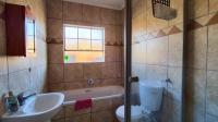 Bathroom 1 - 5 square meters of property in Norton Small Farms