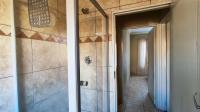 Bathroom 1 - 5 square meters of property in Norton Small Farms