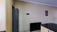 Kitchen - 8 square meters of property in Norton Small Farms