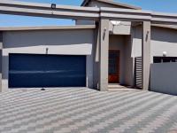 3 Bedroom 2 Bathroom House for Sale for sale in Bergsig - Heidelberg