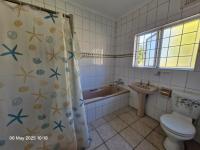  of property in Queensburgh