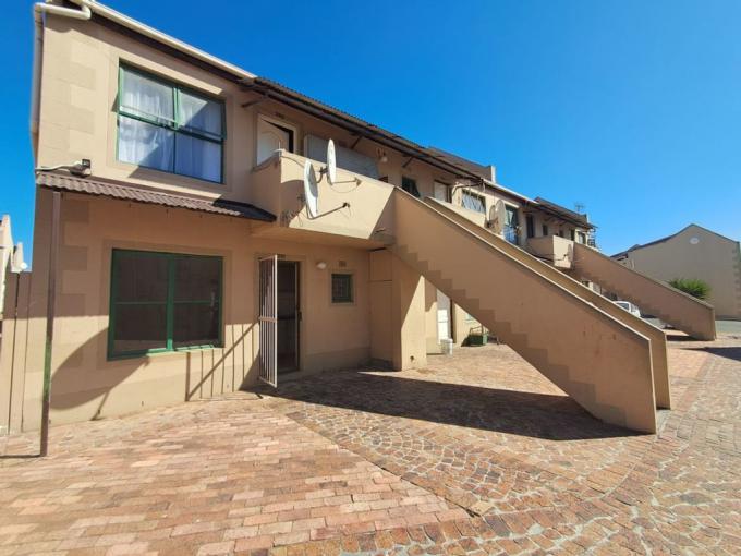2 Bedroom Apartment for Sale For Sale in Table View - MR677699