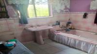 Bathroom 1 of property in Vaal Power Small Holdings