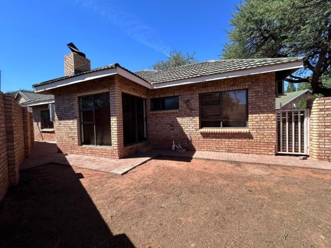 3 Bedroom Simplex to Rent in Kathu - Property to rent - MR677745