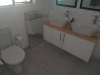  of property in Brackendowns