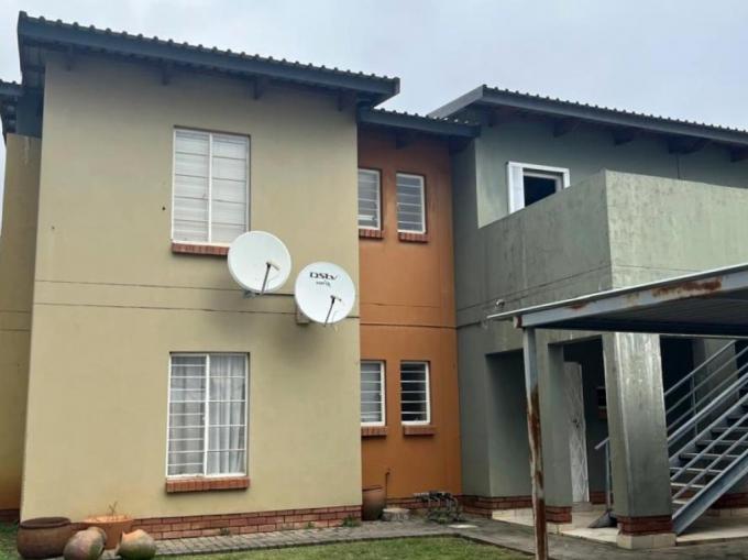 3 Bedroom Apartment for Sale For Sale in Waterval East - MR677763