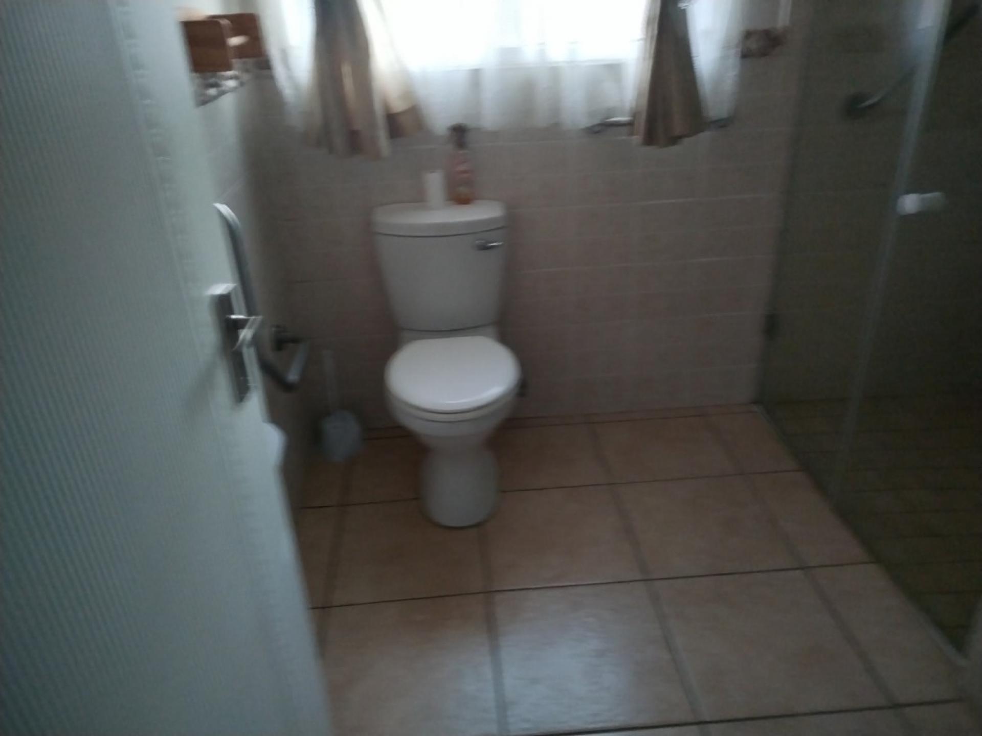  of property in Willow Park Manor