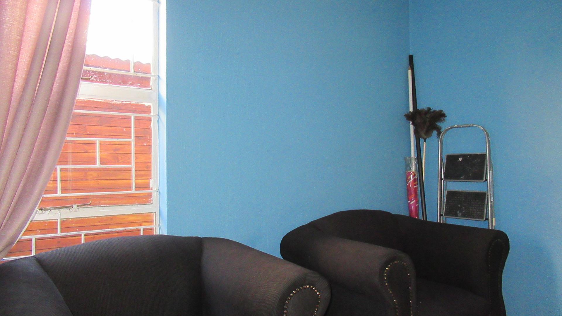 Bed Room 1 - 9 square meters of property in Wilgeheuwel 