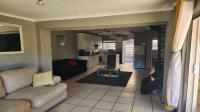 Lounges of property in Wilgeheuwel 