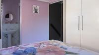 Main Bedroom - 11 square meters of property in Wilgeheuwel 
