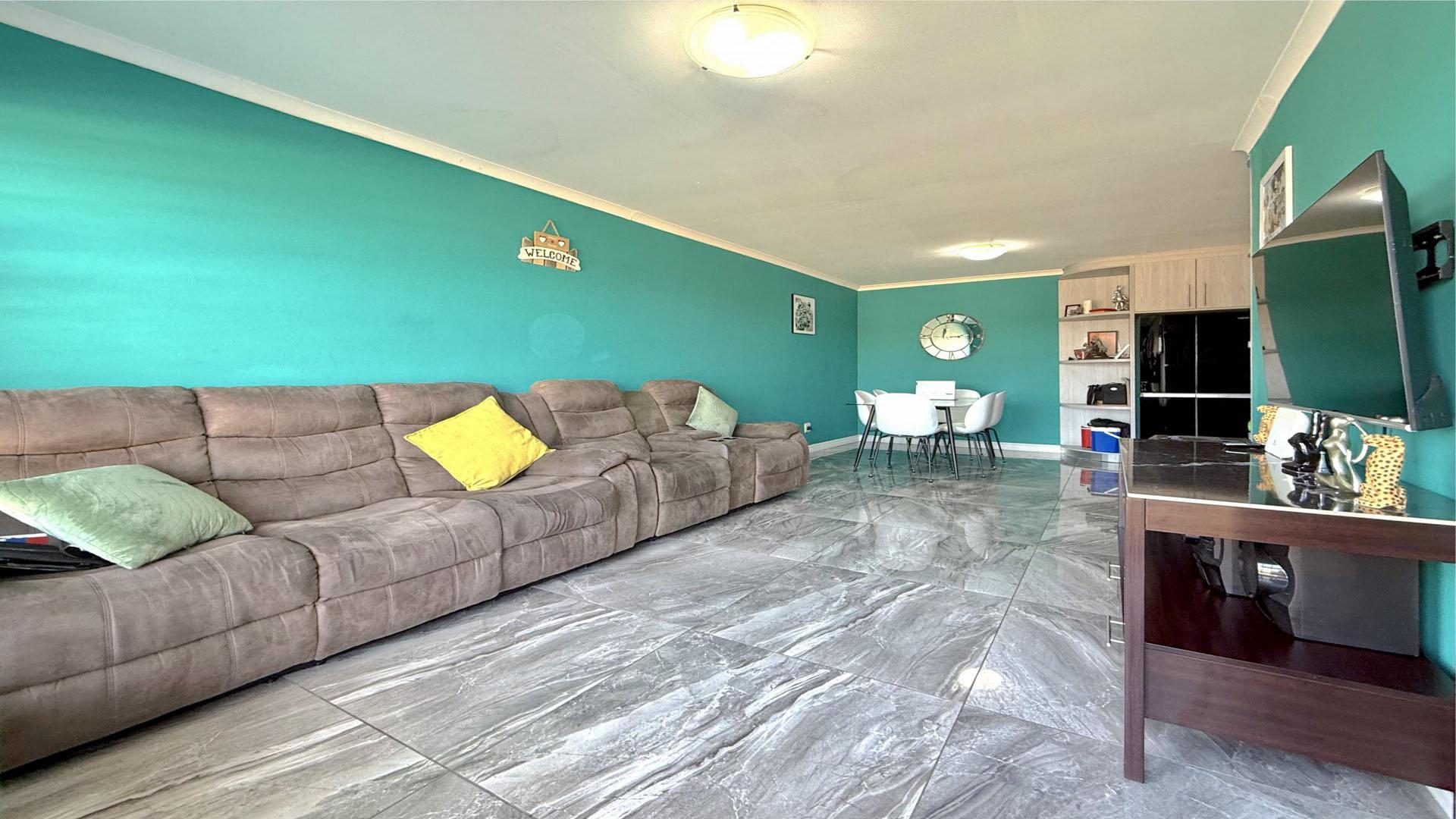 Lounges of property in Kabega