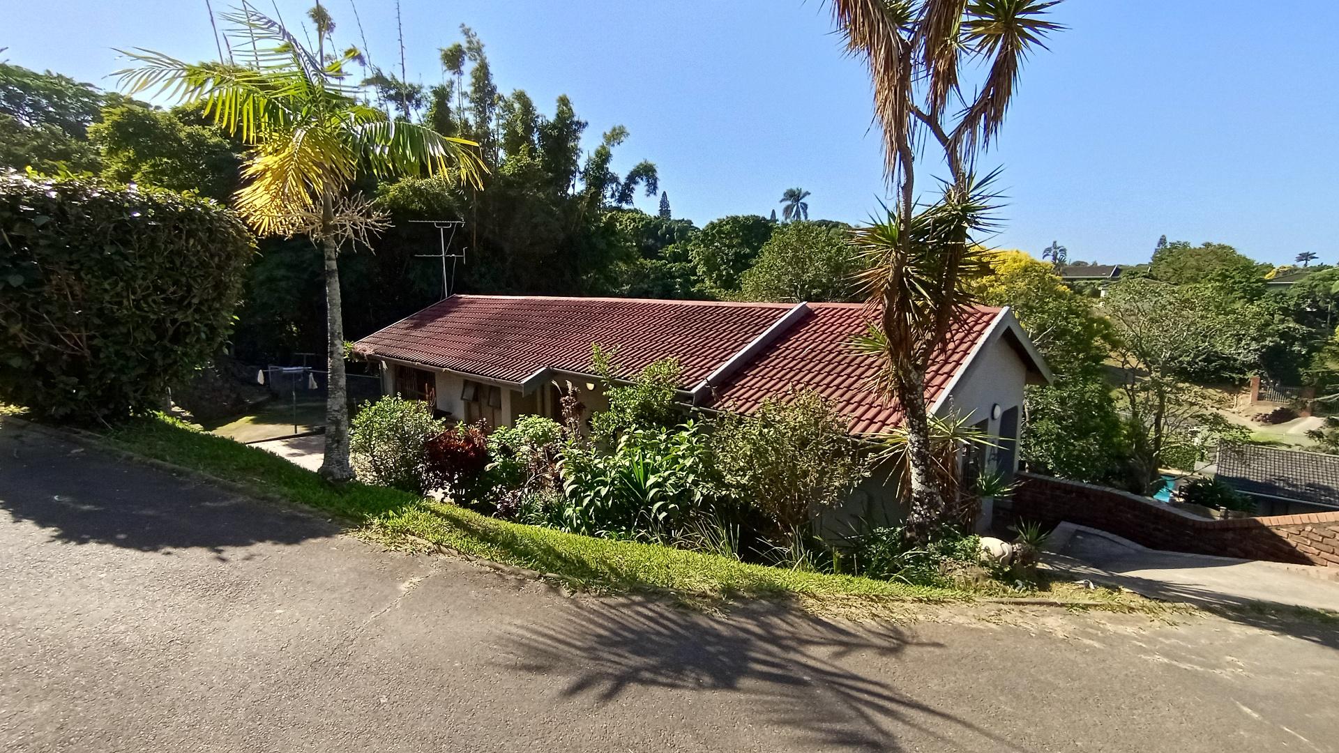 Front View of property in Shulton Park