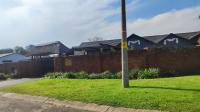 Front View of property in Brackendowns