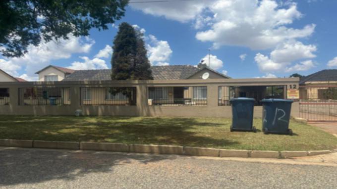 SA Home Loans Sale in Execution 3 Bedroom House for Sale in Witpoortjie - MR677792