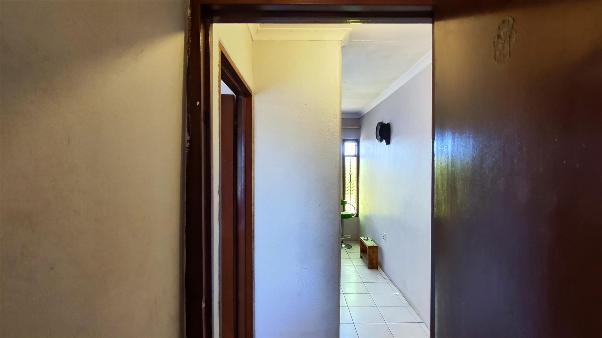 Bathroom 1 - 5 square meters of property in Evaton