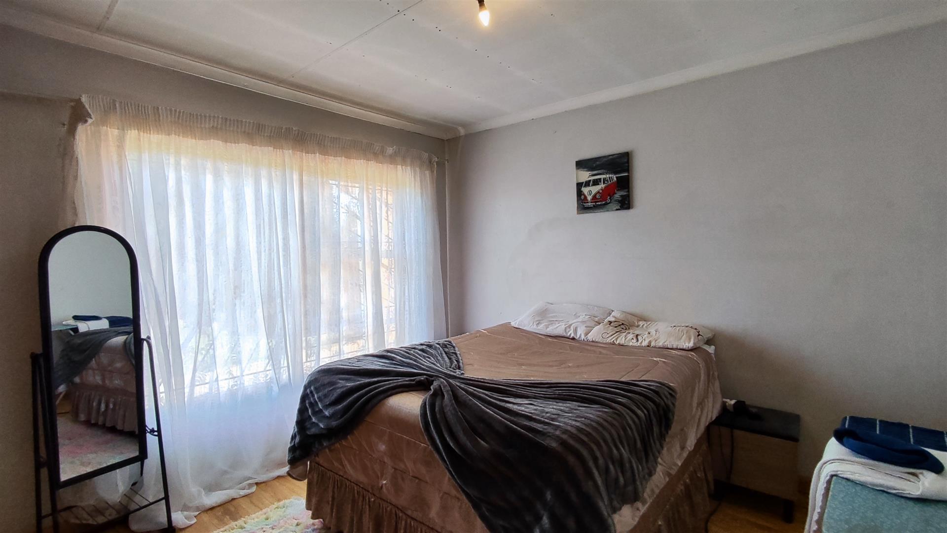 Bed Room 2 - 14 square meters of property in Evaton