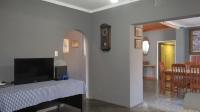 Spaces - 153 square meters of property in Rangeview