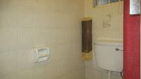 Guest Toilet - 2 square meters of property in Rangeview