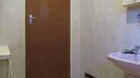 Bathroom 1 - 5 square meters of property in Rangeview