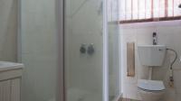 Bathroom 2 - 5 square meters of property in Rangeview