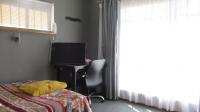 Bed Room 2 - 13 square meters of property in Rangeview