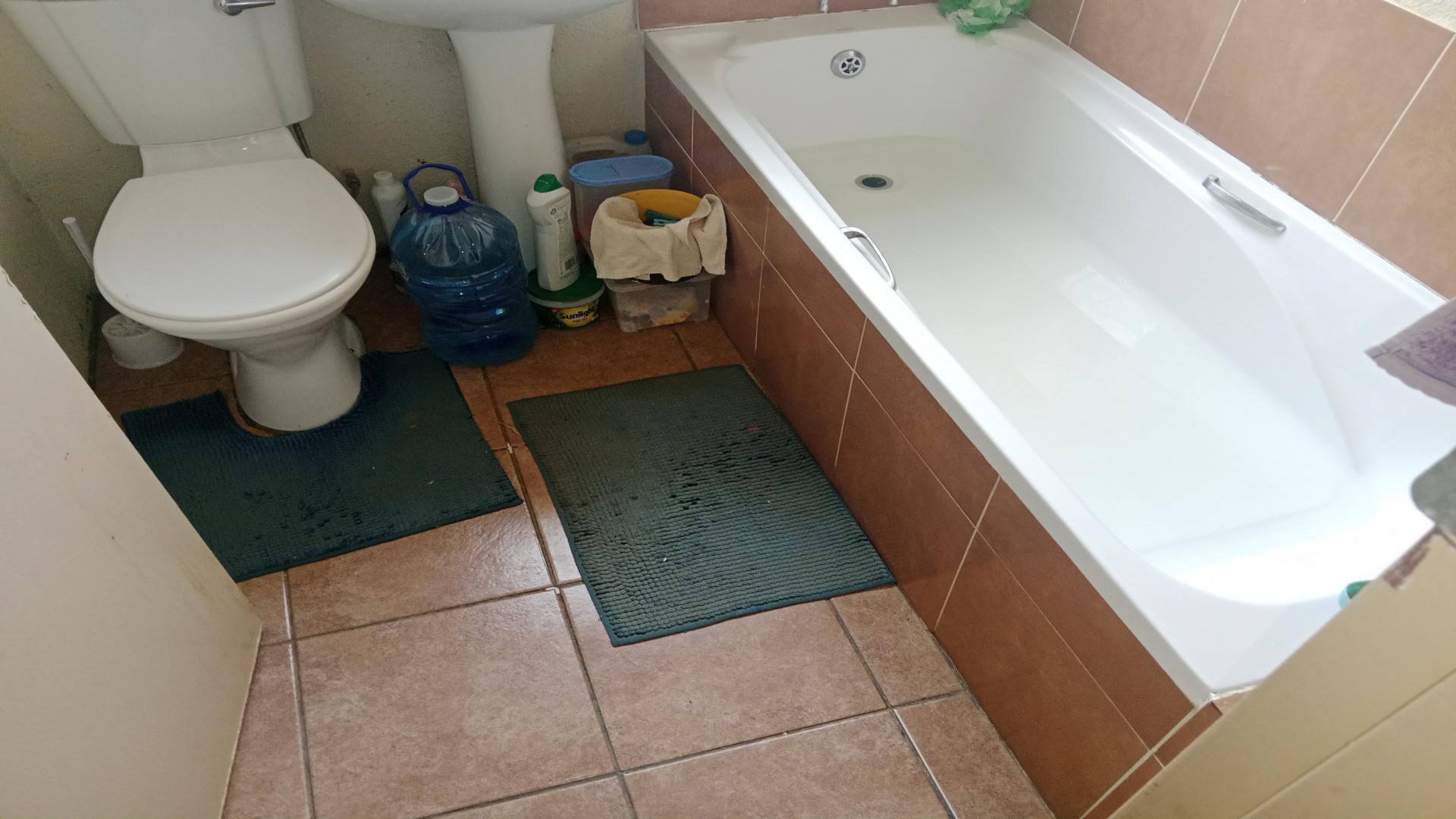 Bathroom 1 - 5 square meters of property in Soshanguve East
