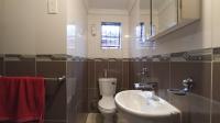 Guest Toilet - 4 square meters of property in Cyrildene