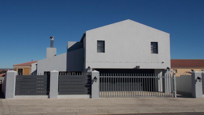 2 Bedroom Freehold Residence for Sale For Sale in Port Owen - Private Sale - MR677801