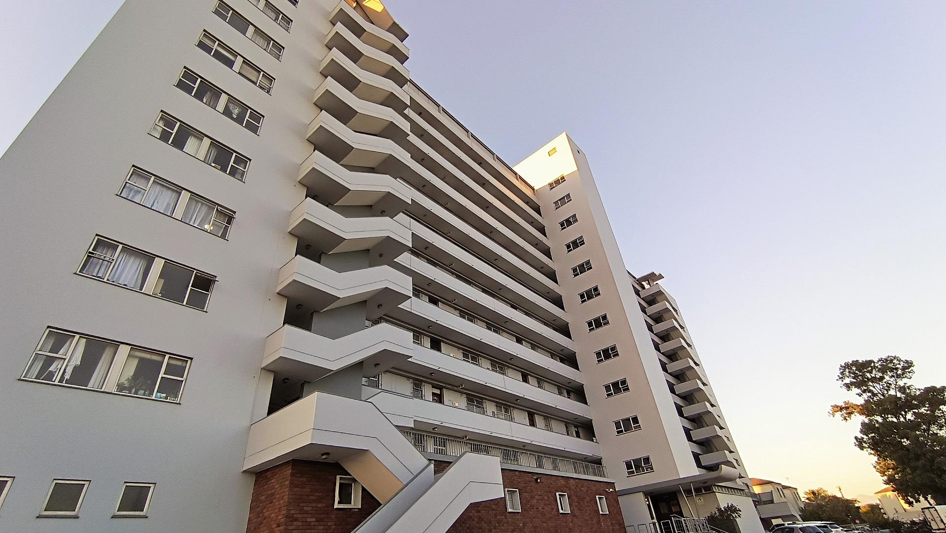 Front View of property in Bellville