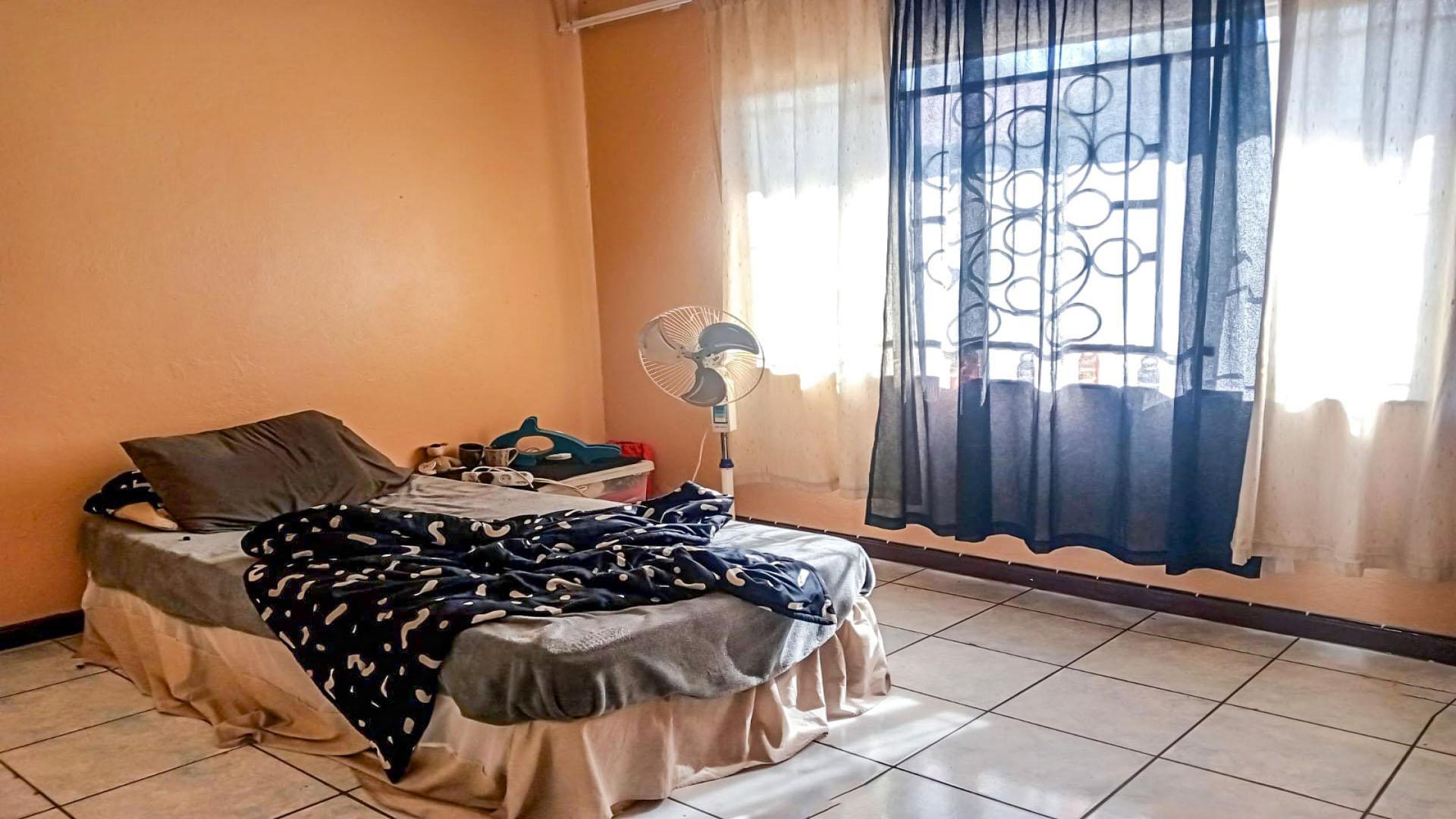 Bed Room 3 of property in Struisbult