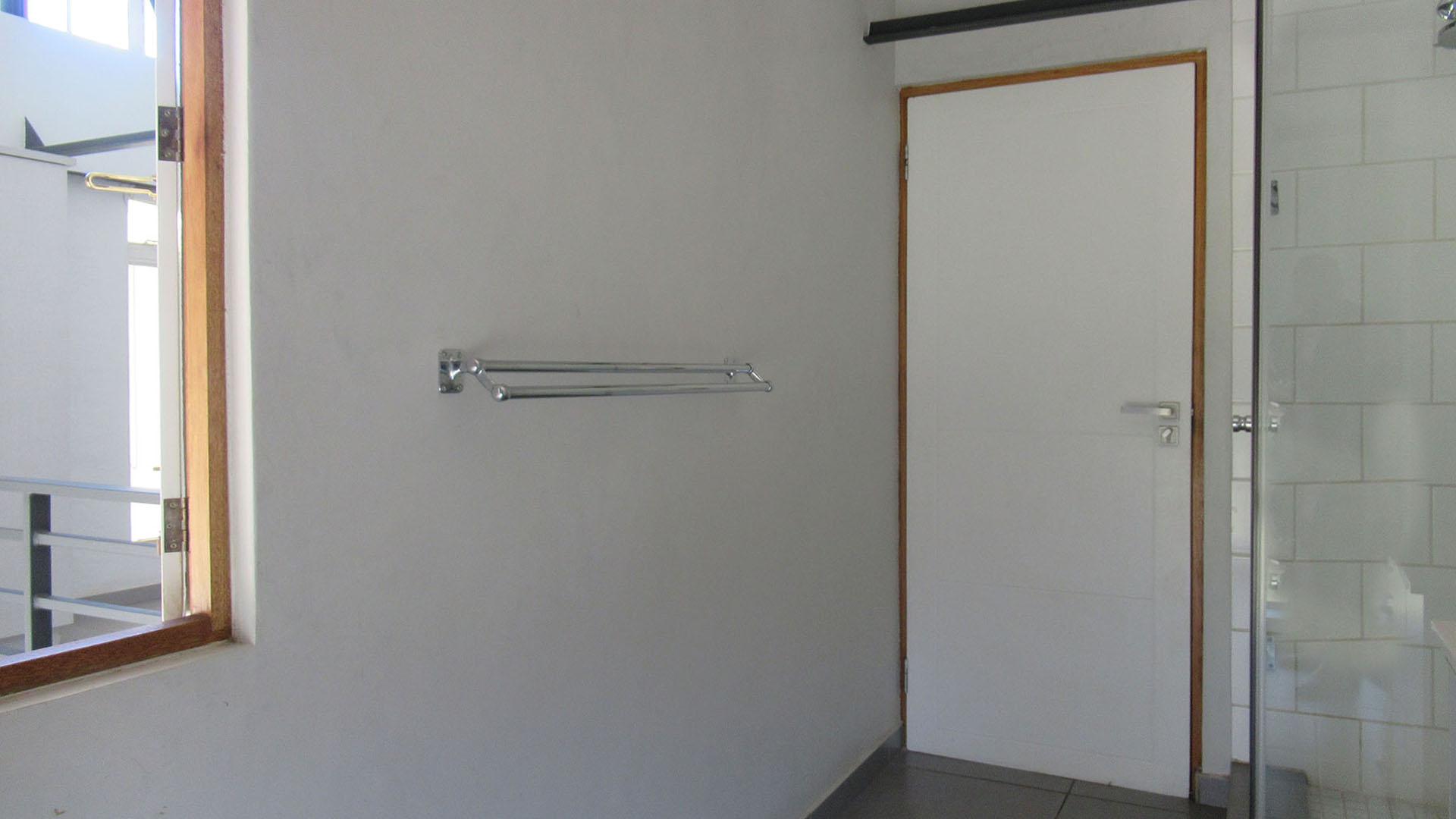 Bathroom 1 - 8 square meters of property in Braamfontein