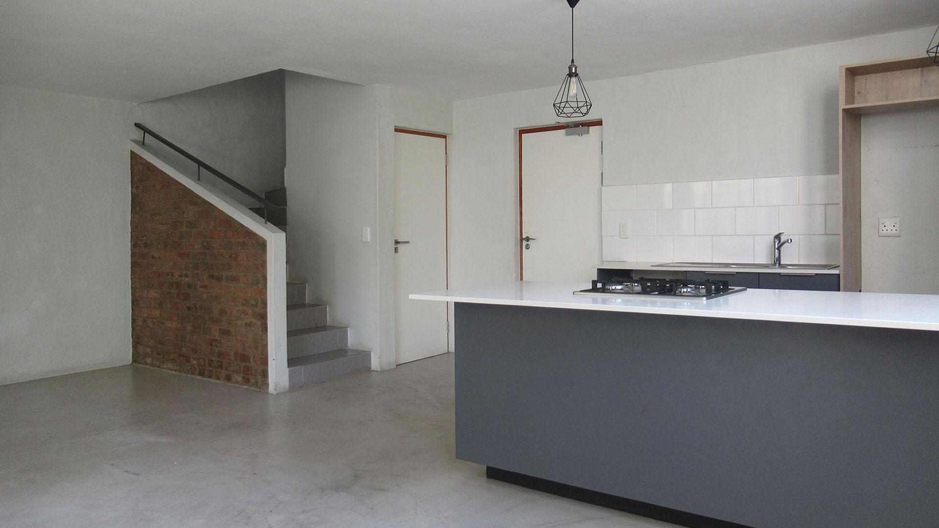 Dining Room - 14 square meters of property in Braamfontein